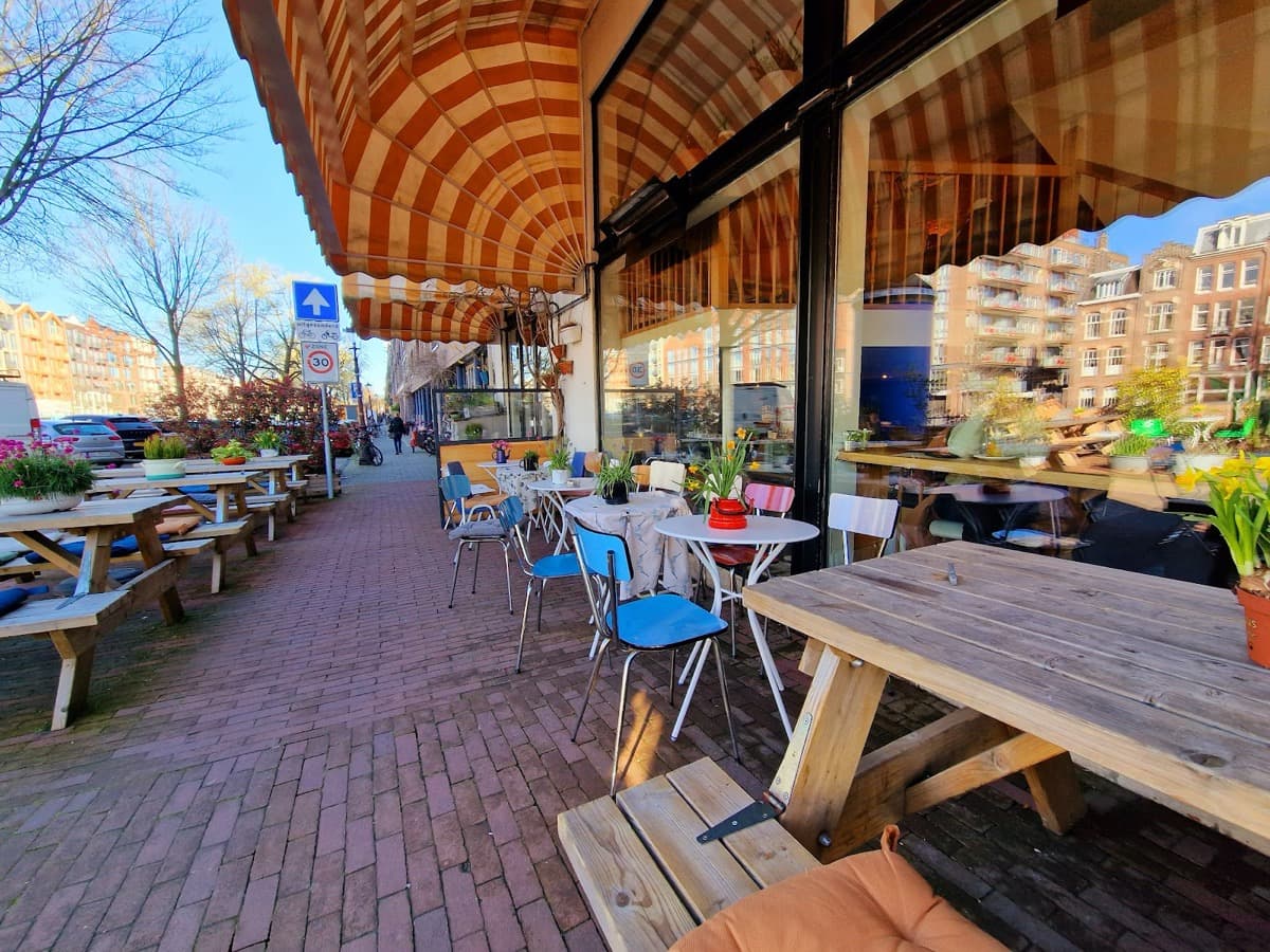 Café workspace